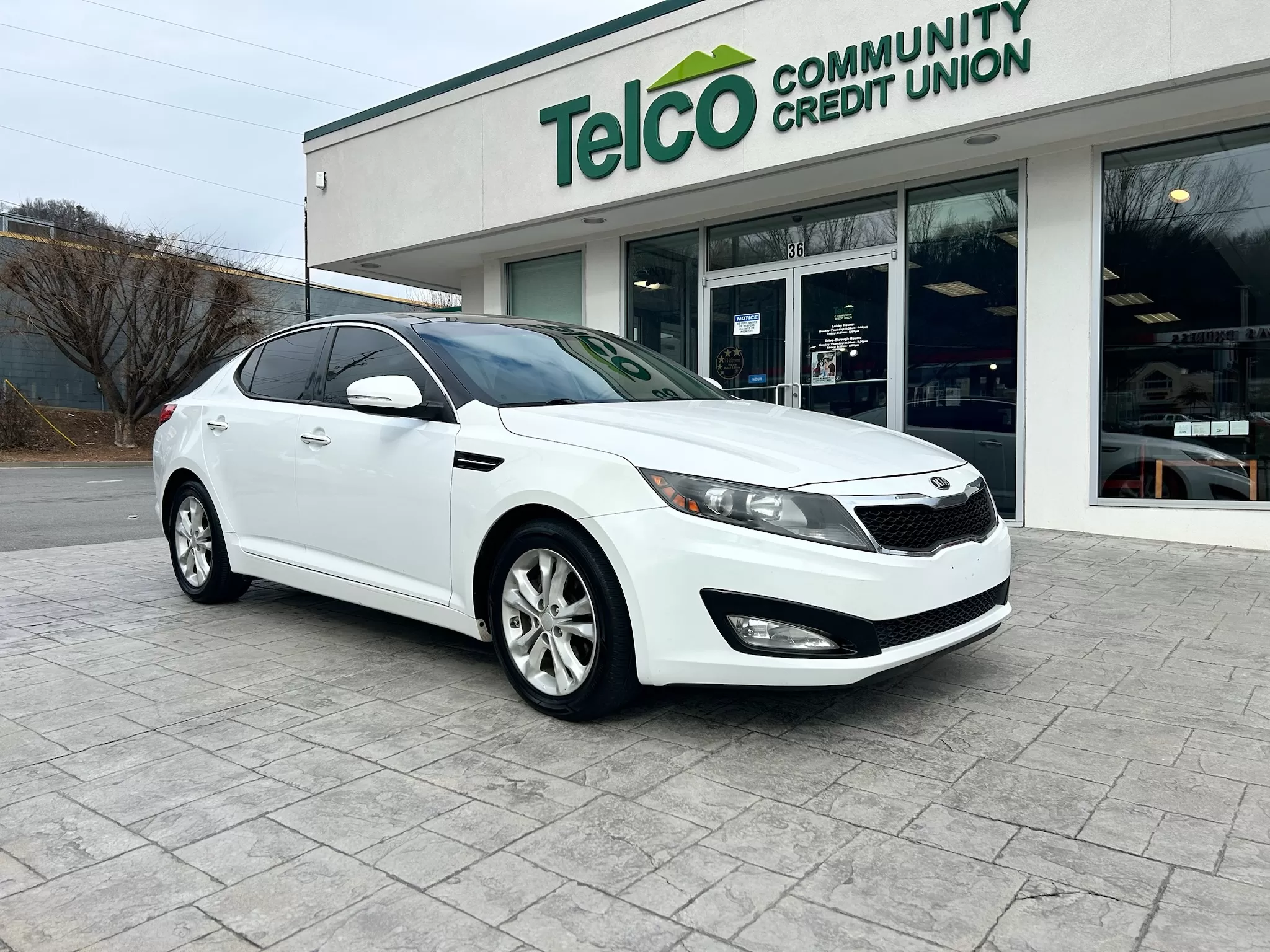 Used car for sale. 2023 Hyundai Santa Cruz $34,445 VIN: 5NTJDDAF1PH066560 Mileage: 10,240 Features: 2.5L i4 Tubo, Passive Entry, Collision Avoidance, Lane Assist, Heated Seats A/C, Power Windows, Locks, Tilt Wheel, Cruise Control, Audio AM/FM/ Stereo, and Automatic Transmission.